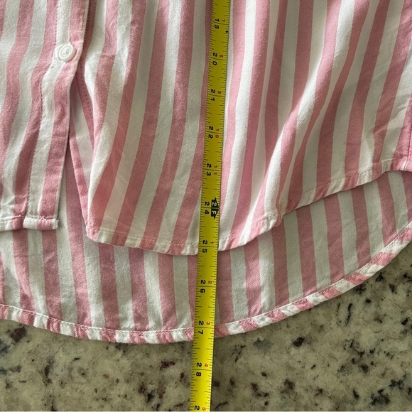 Beach Lunch Lounge Size Small Pink White Striped Button Up Short Sleeve Shirt - Picture 6 of 6